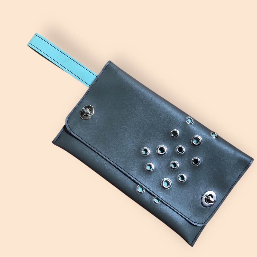 HOLLY AiKEN Handmade Designer Leather Wristlet Clutch Purse NEW Rivet Dots USA